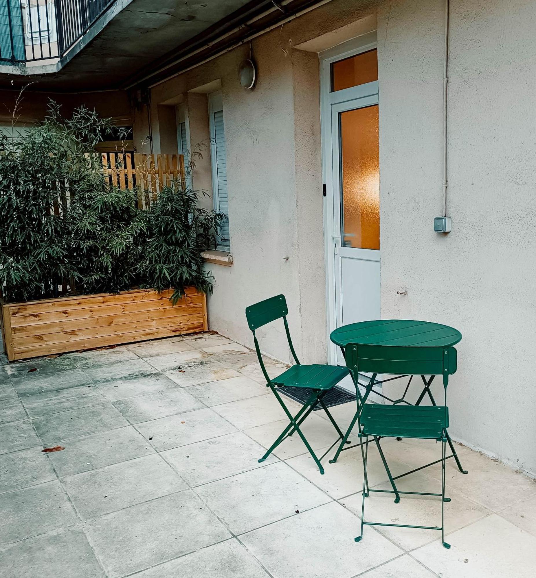 Calme Et Lumineux Pres De La Gare Apartment *
